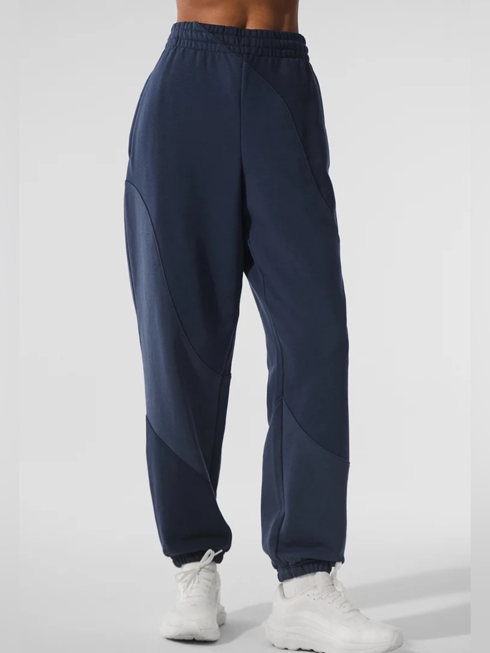 Alo Yoga Make Waves Sweatpants 30" Size small